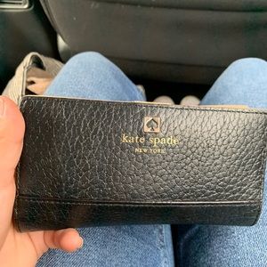 Pre-loved Kate spade wallet// SOLD!!!!